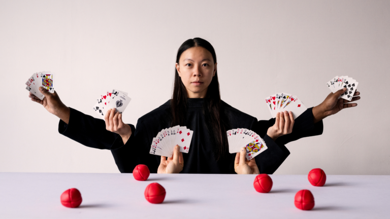 Heka - Gandini Juggling